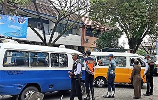 Minimalisir Pelanggaran, Dishub Tertibkan Kendaraan Angkutan