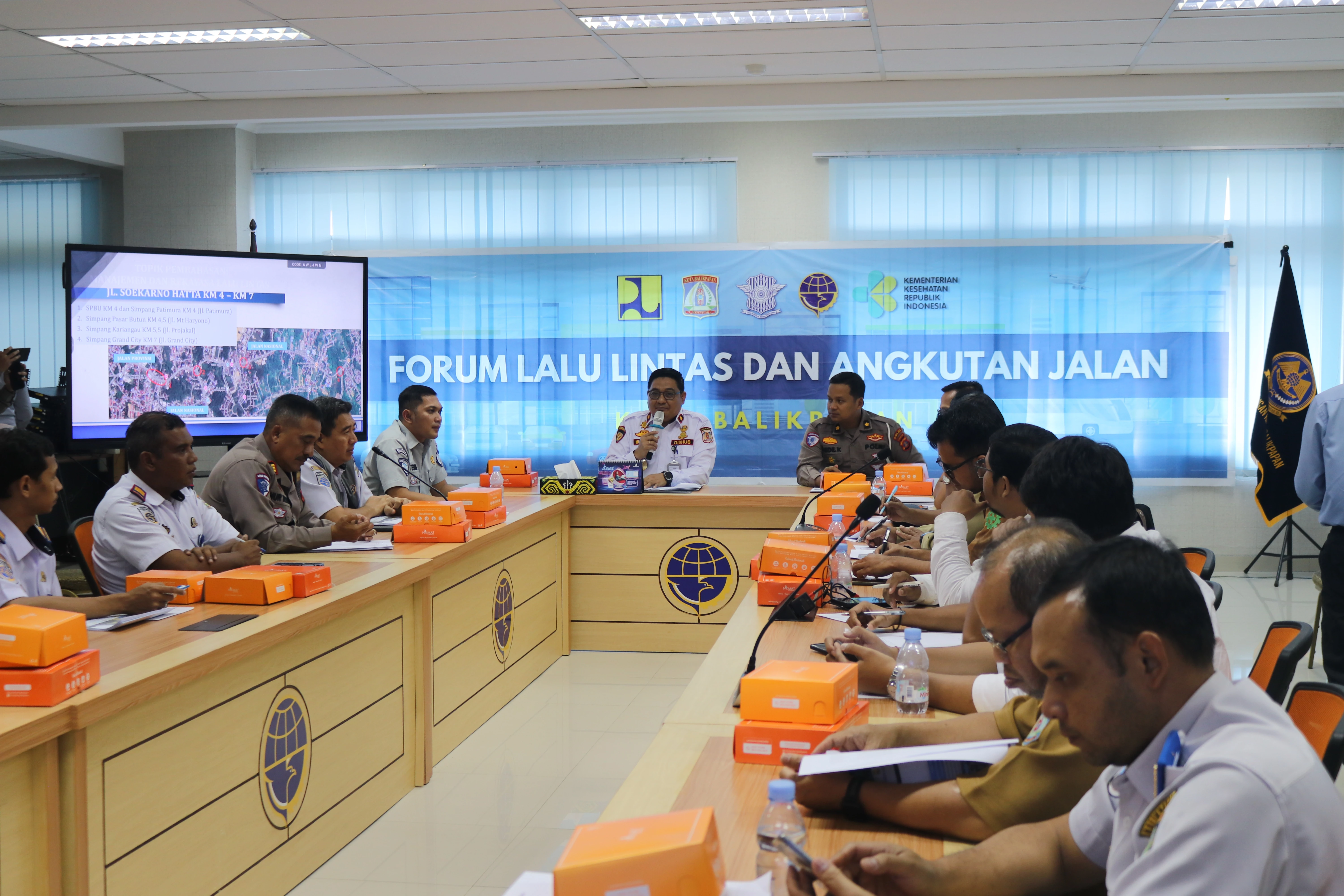 Forum LLAJ Kota Balikpapan Sepakati Penataan Manajemen dan Rekayasa Lalu Lintas di Jl. Soekarno Hatta KM 4–KM 7